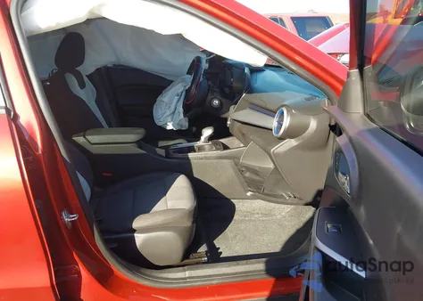 2024 Chevrolet Trax Fwd Sp z USA, uszkodzony, nr VIN KL77LFE29RC170529